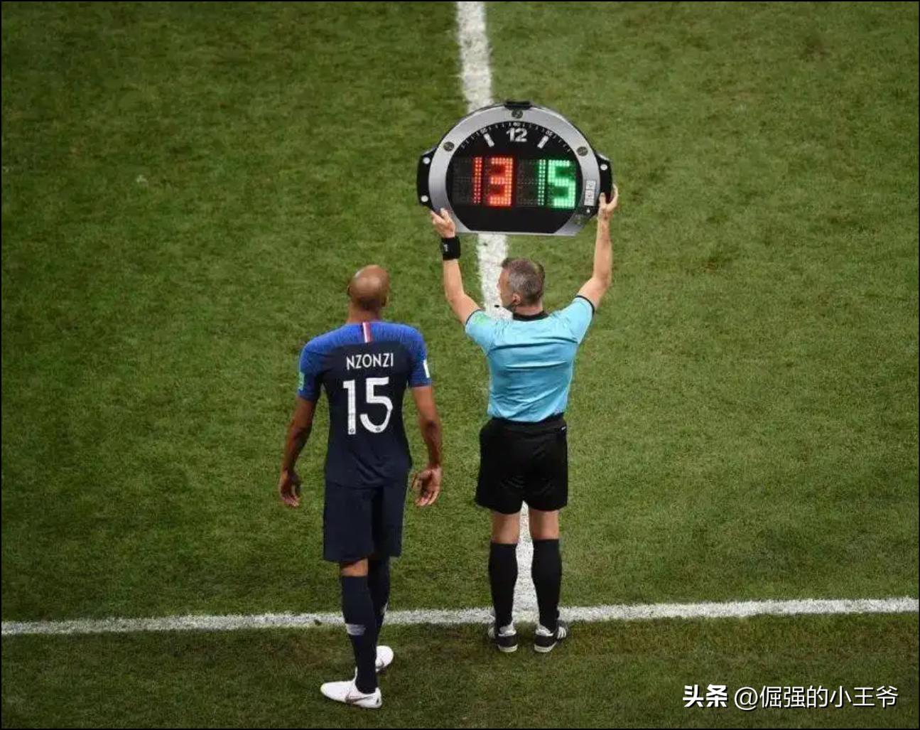 足球五十分钟比赛规则_足球比赛规则得分_足球比赛有几分钟