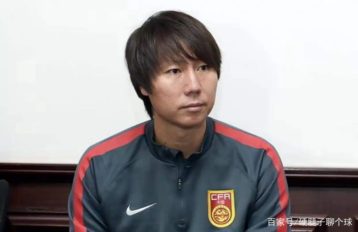 夺得足球队冠军中国有什么奖励_夺得足球队冠军中国有几个_中国足球队夺得的冠军有哪些