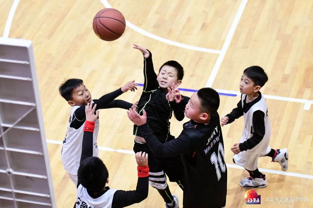 江苏省男子篮球联赛_江苏省篮球省队_江苏省级篮球比赛冠军