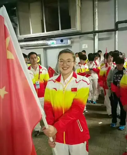 游泳教练青岛冠军有哪些_青岛游泳教练冠军有哪些_游泳教练青岛冠军有几个