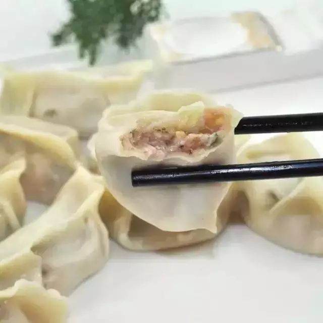 饺子日常做法家庭版视频_饺子家常的做法_家庭日常饺子做法
