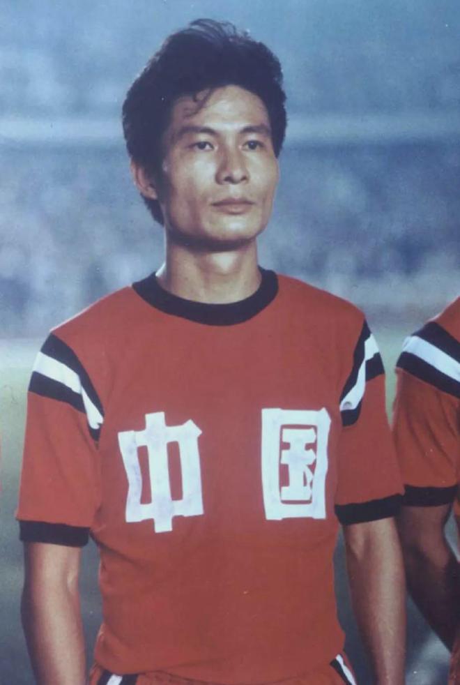 历史第一前锋足球队_前锋足球队历史最佳阵容_前锋足球队历史排行榜